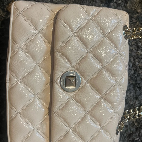 Multiple Kate Spade purses, and Michael Kors, purses all are like new condition - Picture 5 of 15